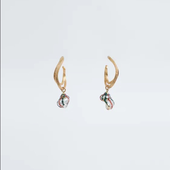 Shell earrings - Picture 2 of 2